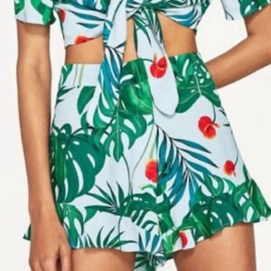 ZARA tropical  frill shorts size small